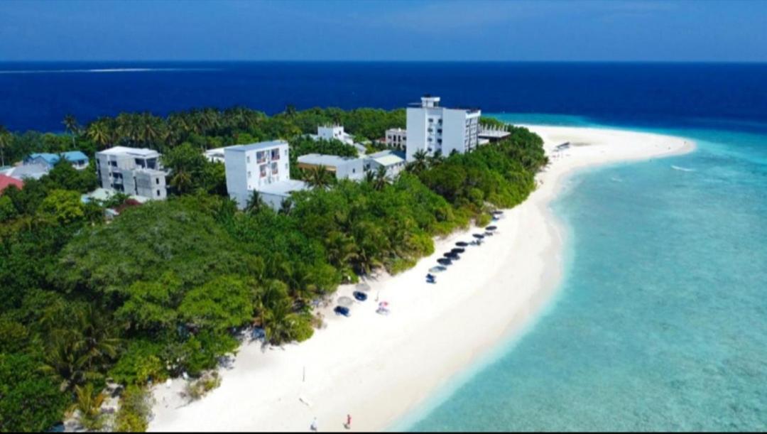 Ukulhas Villa Oceanview Hotel & Spa Extérieur photo